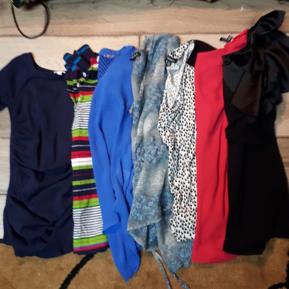 Lot of small shirts (7in total) - Picture 1 of 8